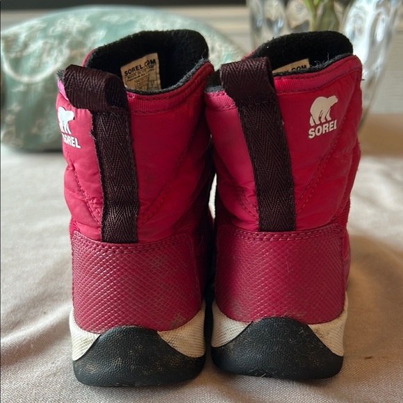 Sorel Pink Quilted Winter Boots with Insulation - Picture 3 of 4